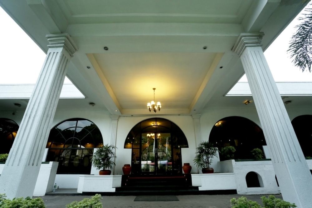 Kandyan Reach Hotel Kurunegala Eksteriør bilde